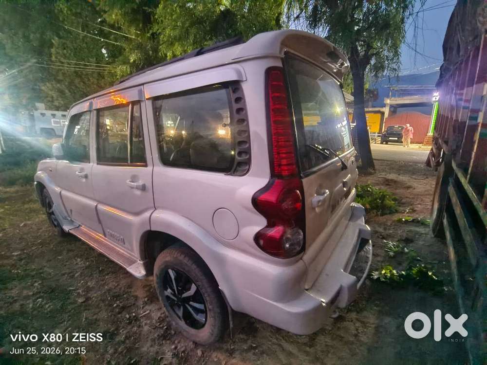 Mahindra Scorpio