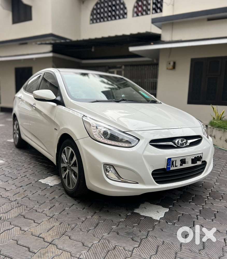 Hyundai Verna Crdi 1.6 At Ex, 2015, Diesel