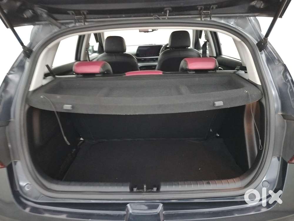 Hyundai I20 Asta (o) 1.2 Ivt, 2023, Petrol