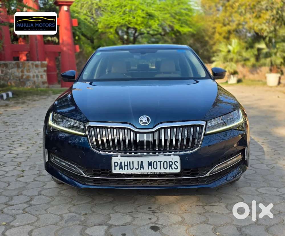 Skoda Superb 2.0 L&k Tsi At, 2022, Petrol