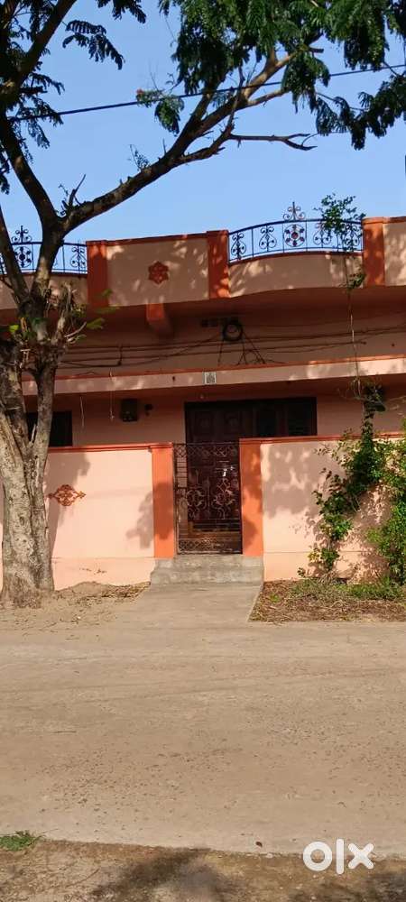 1BHK portions Available