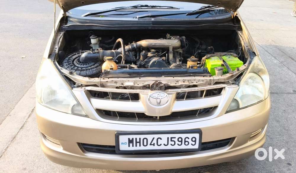 Toyota Innova 2.5 G (diesel) 8 Seater, 2005, Diesel
