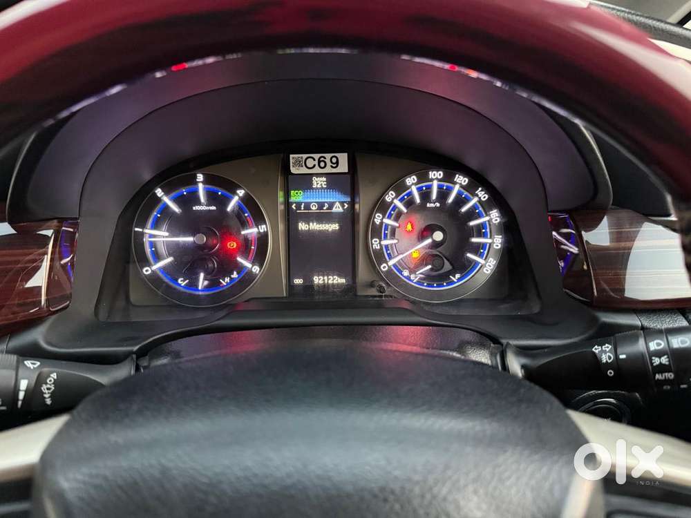 Toyota Innova Crysta 2.4 G Mt 8s, 2018, Diesel