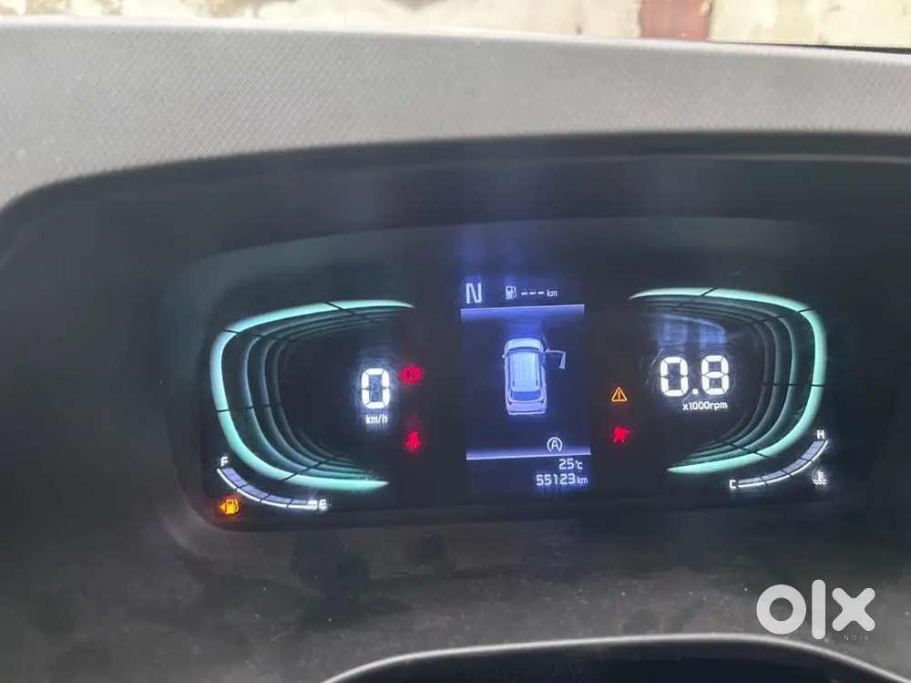 Kia Carens Diesel Manual 2024