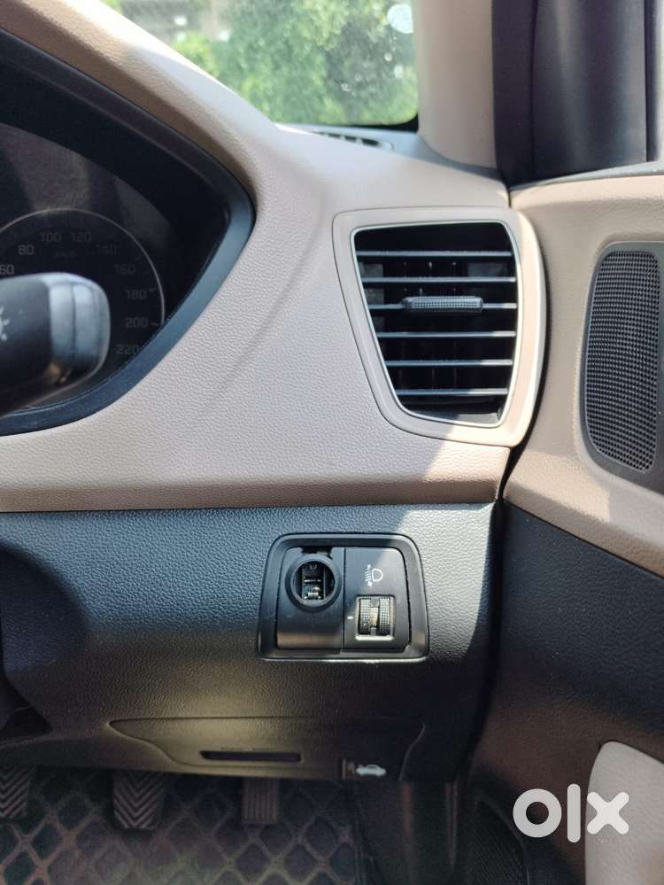 Hyundai I20 Petrol Spotz, 2017