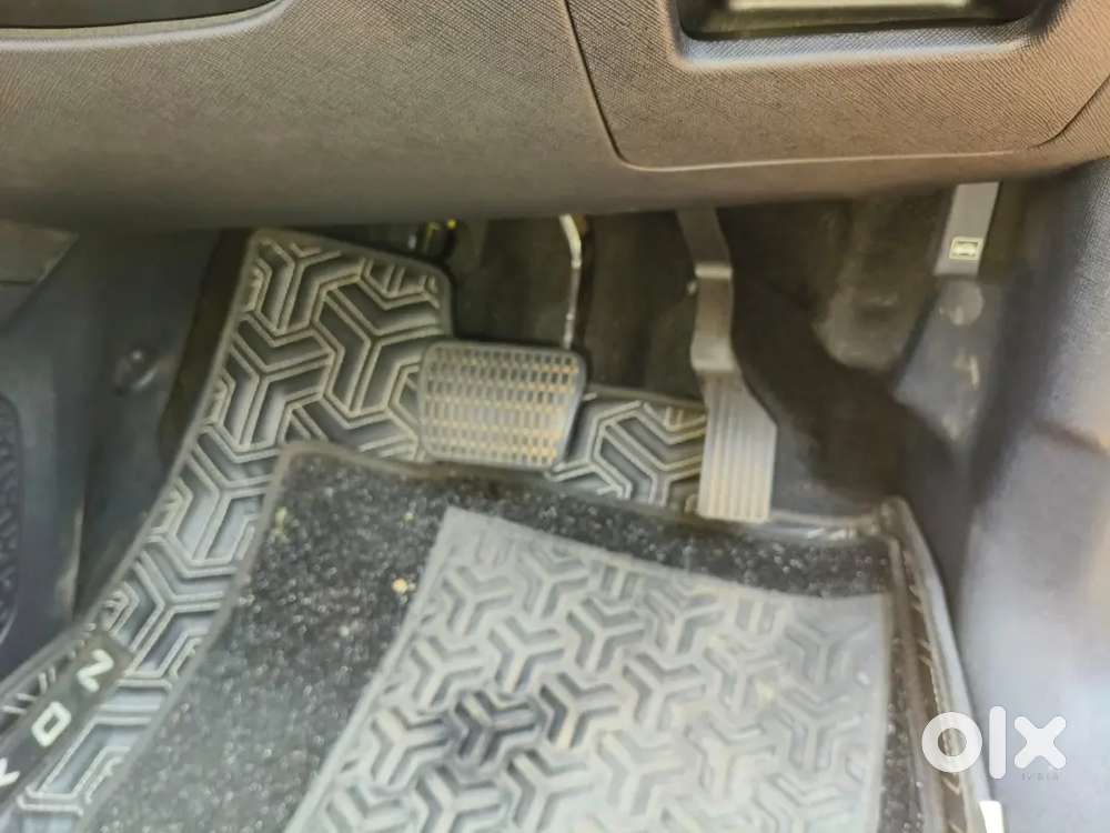 Tata Nexon Pure Plus Petrol Amt 2026