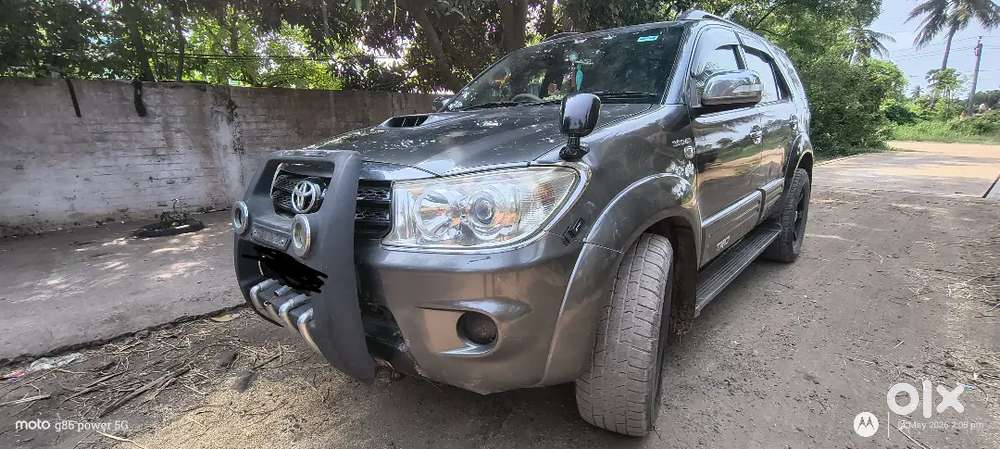 Toyota Fortuner 2010 Diesel Well Maintained & Ready To Drive