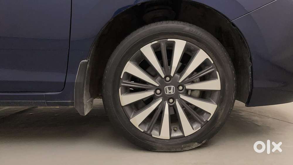 Honda City Zx Petrol Cvt, 2023, Petrol