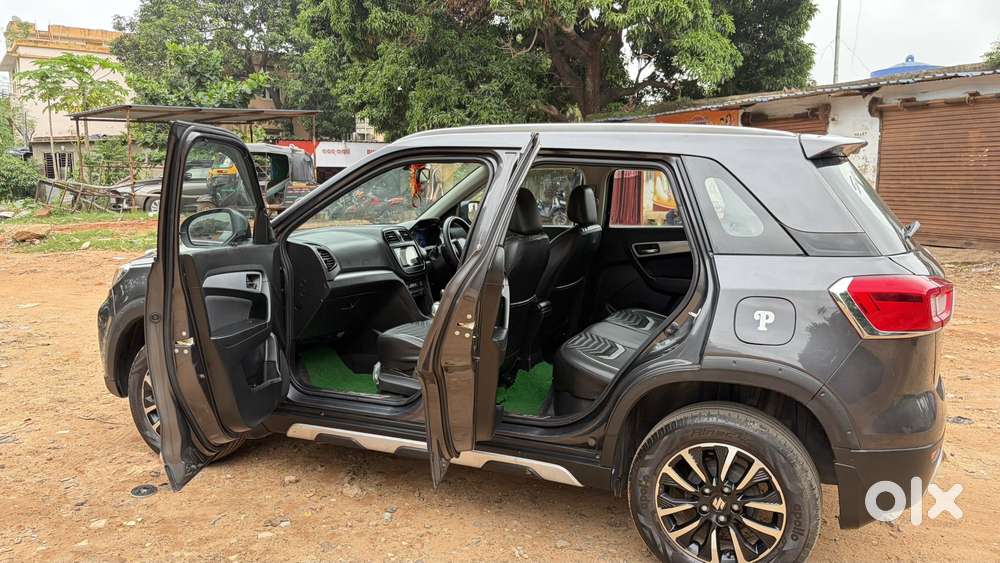 Maruti Suzuki Brezza 1.5 Zxi Plus Smart Hybrid, 2021, Petrol