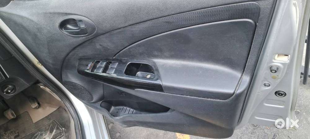Toyota Etios Cross 1.2l G, 2018, Petrol
