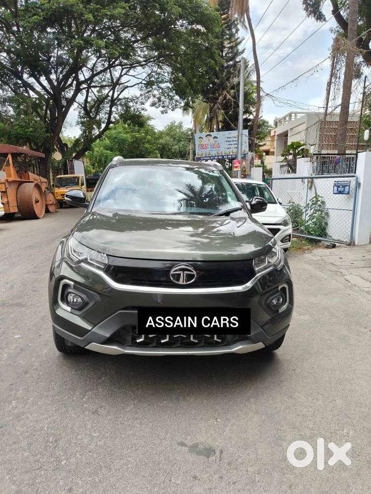 Tata Altroz 1.2 Xza Petrol Dct, 2023, Petrol