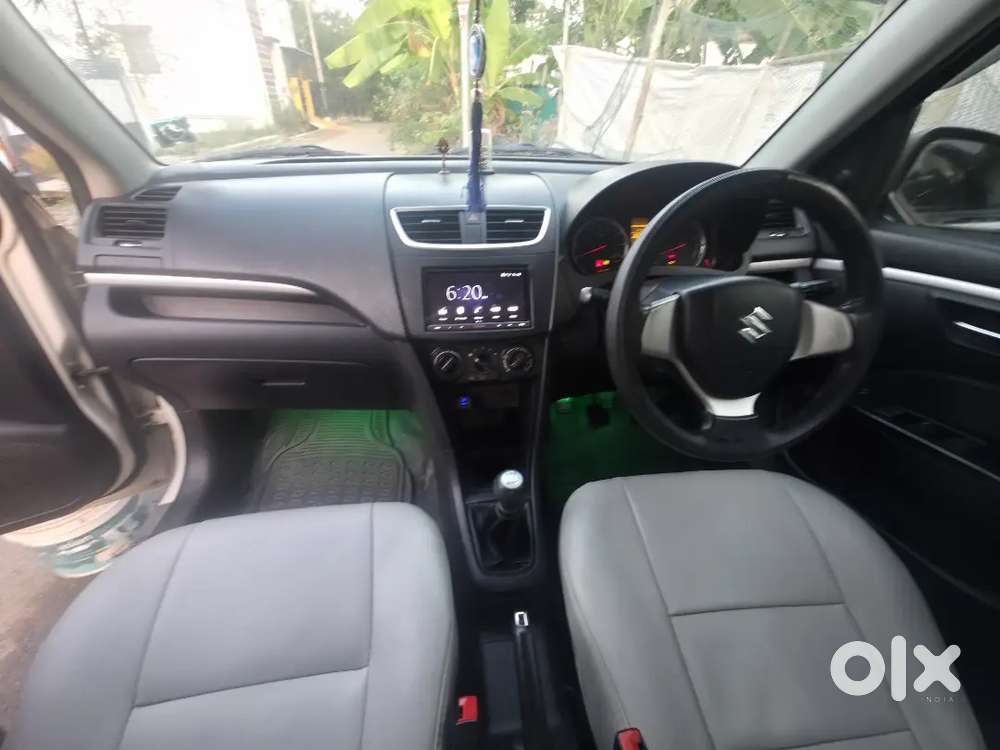 Swift 2013 Vxi White