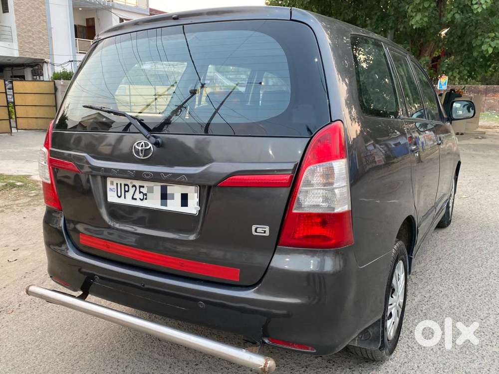 Toyota Innova 2.5 G (diesel) 8 Seater, 2015, Diesel