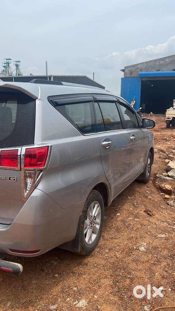 Toyota Innova Crysta Diesel 2017