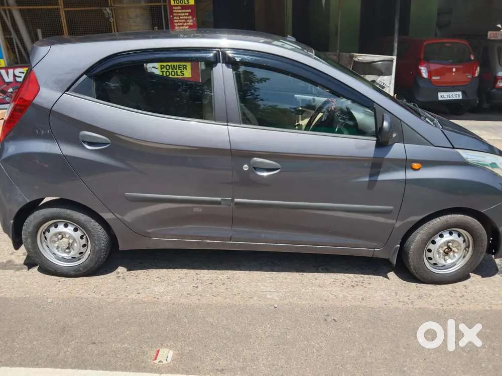 Hyundai Eon Era Plus 2nd Petrol 2015