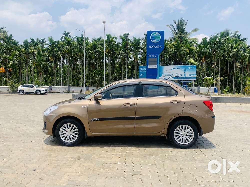 Maruti Suzuki Swift Dzire 1.2 Zxi Bsiv, 2019, Petrol