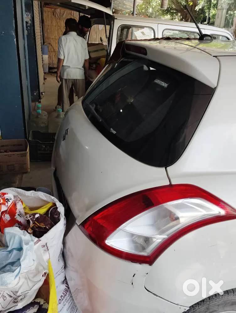 Swift 2013 Pure Petrol Top Model