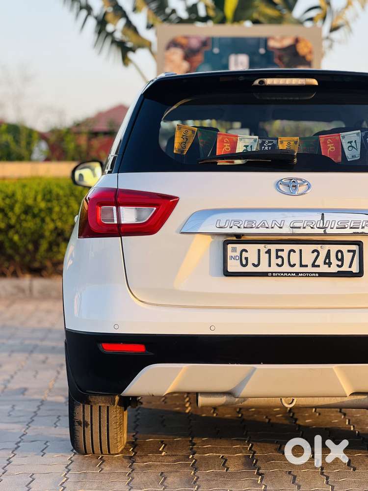 Toyota Urban Cruiser Cruiser Premium, 2021, Petrol