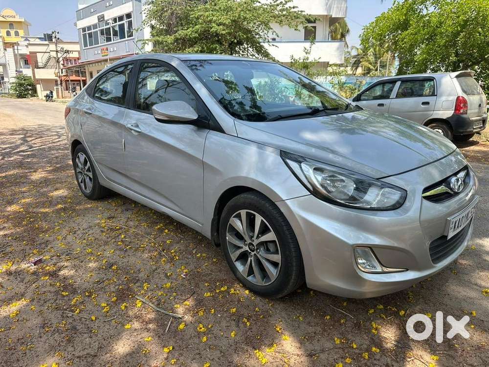 Hyundai Fluidic Verna 2014