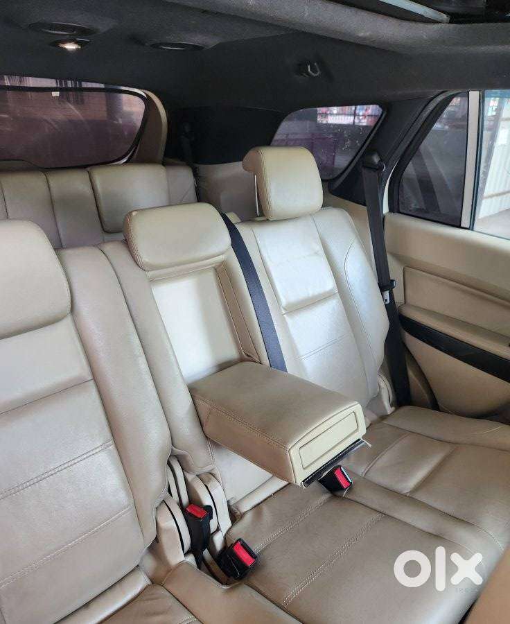 Ford Endeavour 3.2 Titanium At 4x4, 2016, Diesel