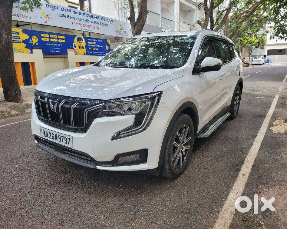 Mahindra Xuv700 2.2 Ax 7 Diesel At Luxury Pack Str Awd, 2022, Diesel