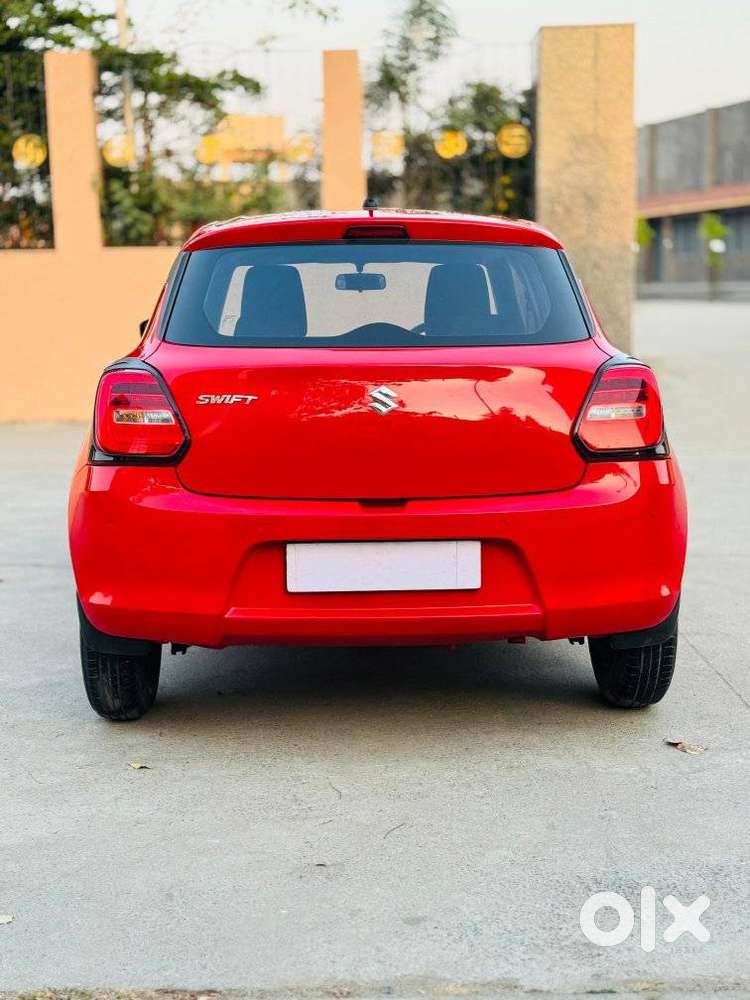 Maruti Suzuki Swift Vxi Optional, 2022, Petrol
