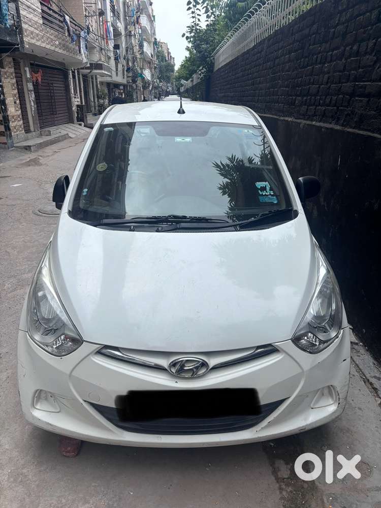 Hyundai Eon Magna 2015