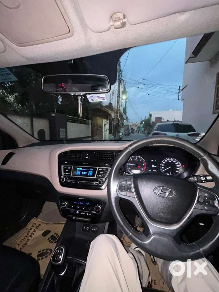 Hyundai Diesel Asta Model 2016 For Sale