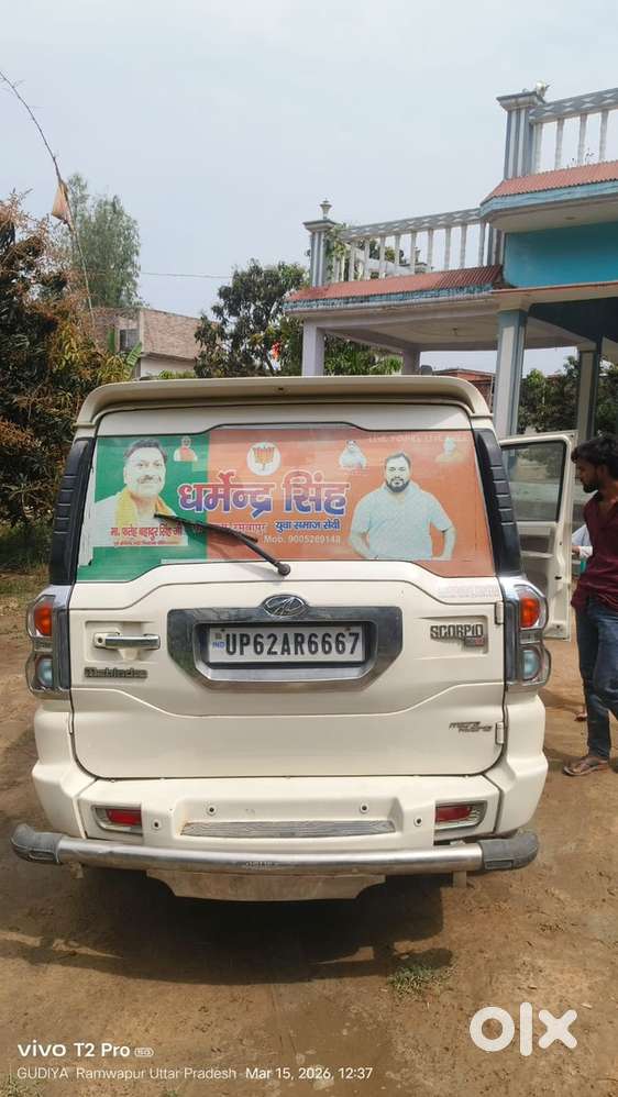 Mahindra Scorpio S10