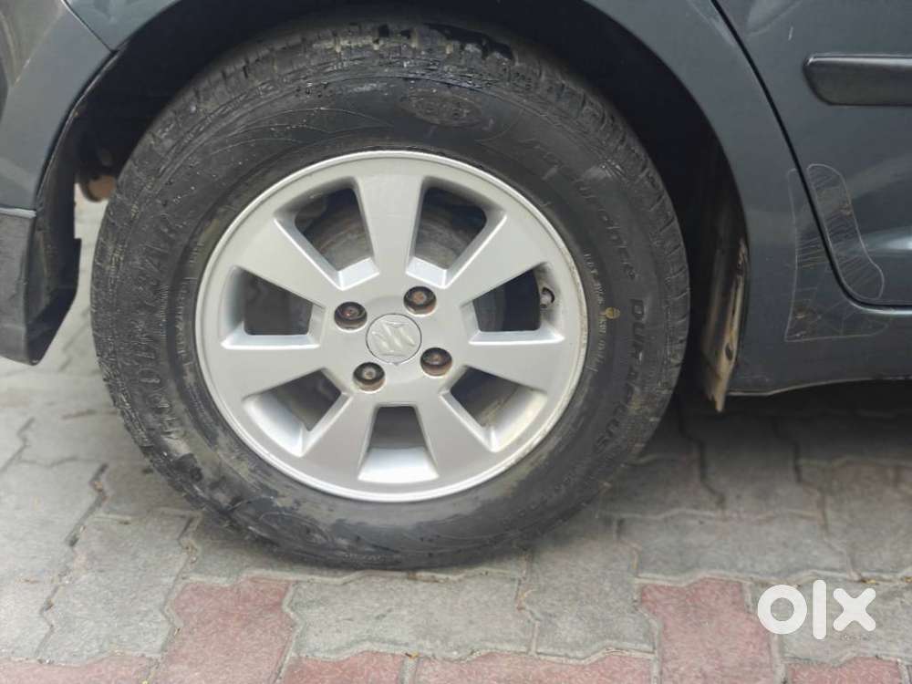 Maruti Suzuki Swift 1.3 Zxi, 2006, Petrol