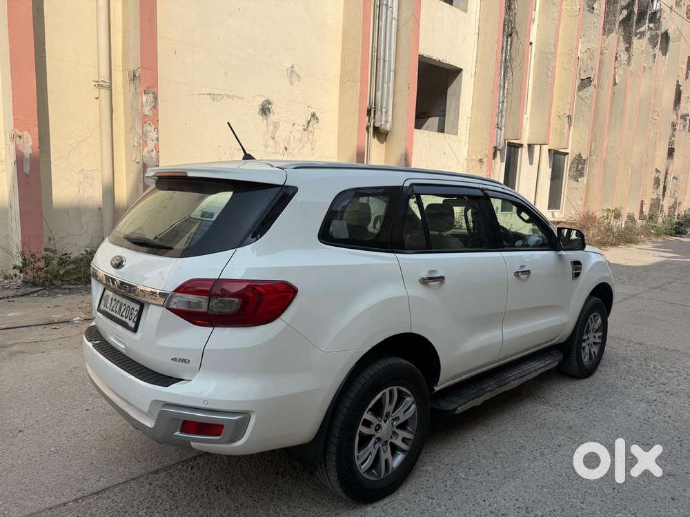 Ford Endeavour 3.2 Titanium At 4x4, 2018, Diesel