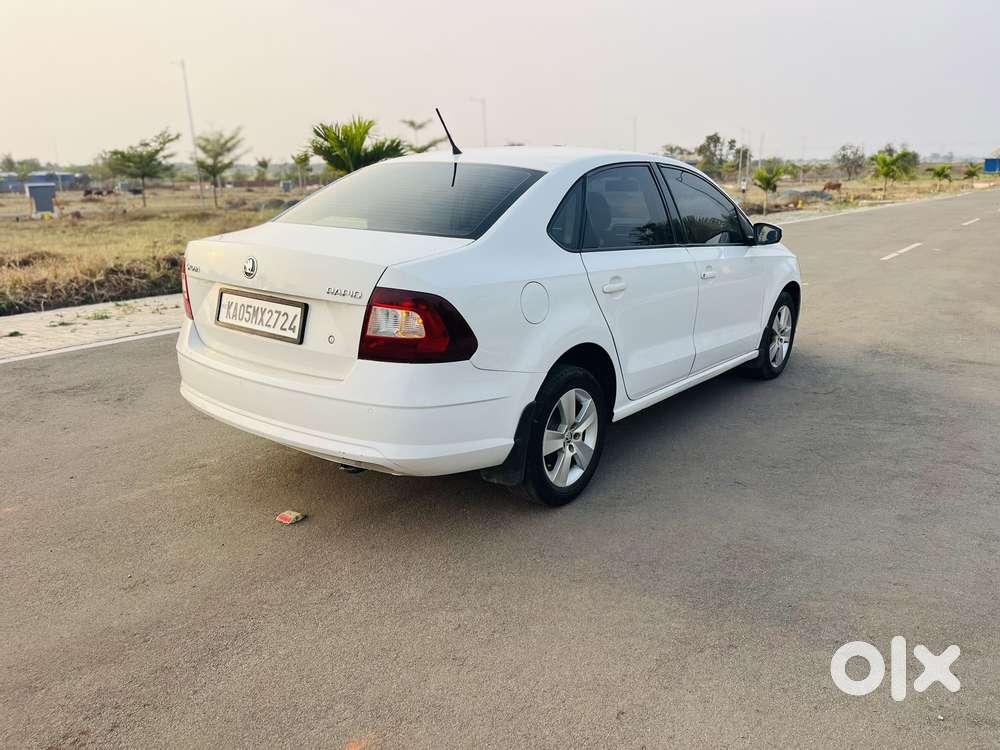 Skoda Rapid 1.5 Elegance Tdi Mt, 2018, Diesel