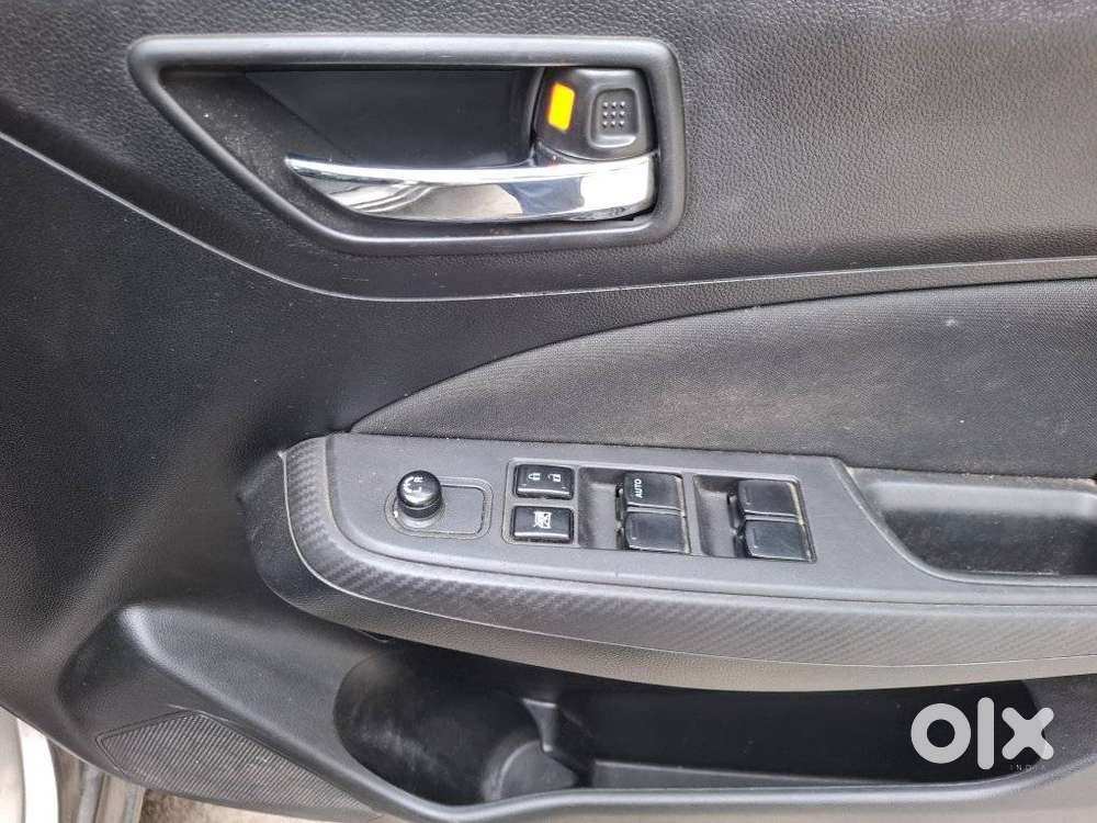 Maruti Suzuki Swift Vxi Optional, 2021, Petrol