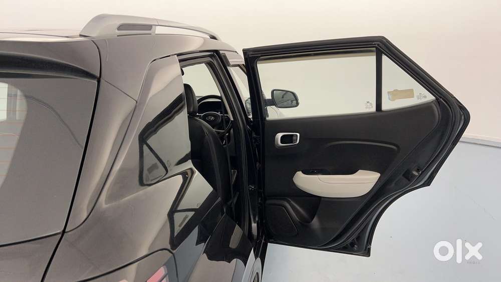 Hyundai Venue 1.0 Sx (o) Turbo Dct, 2023, Petrol