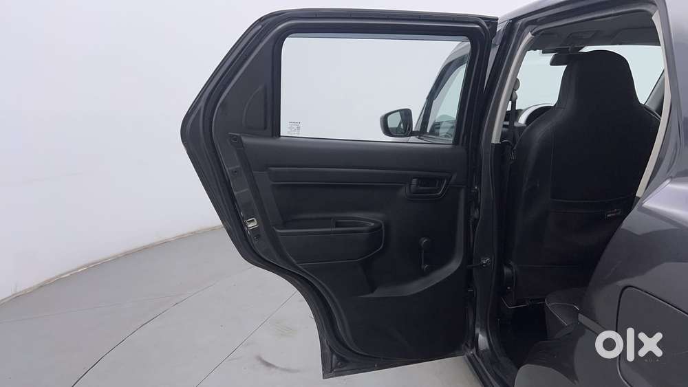 Maruti Suzuki S-presso Vxi Plus, 2022, Petrol