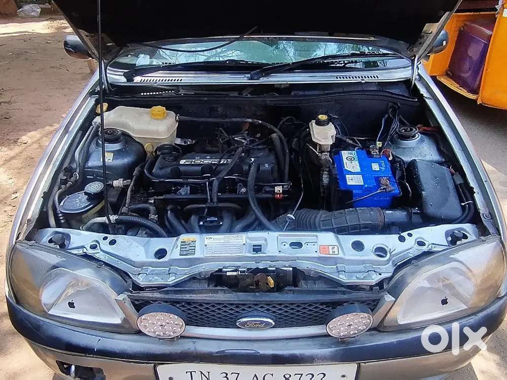 Ford Ikon 1.3 Zxi 2003