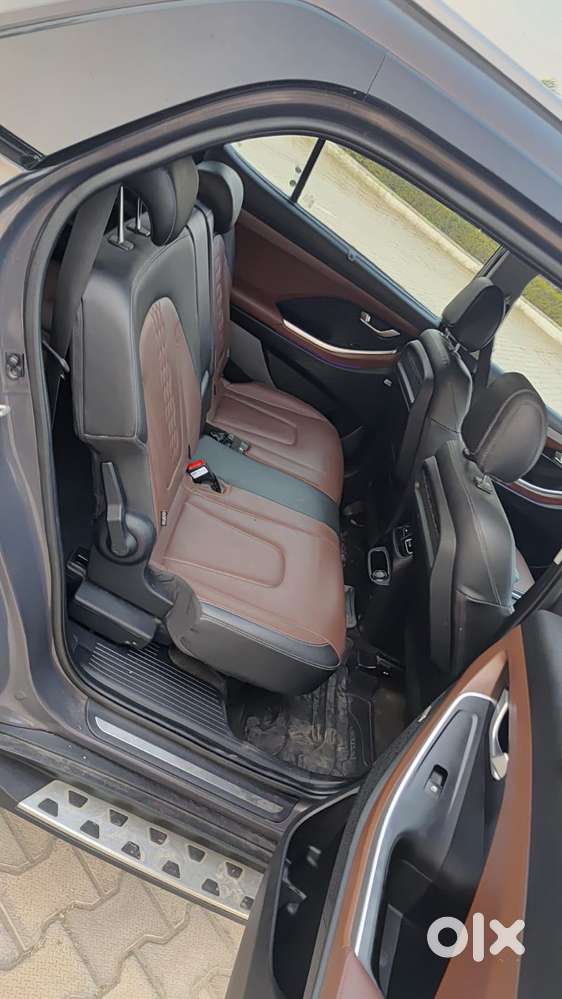 Hyundai Alcazar 1.5 Signature (o) Diesel At 7 Str, 2022, Diesel