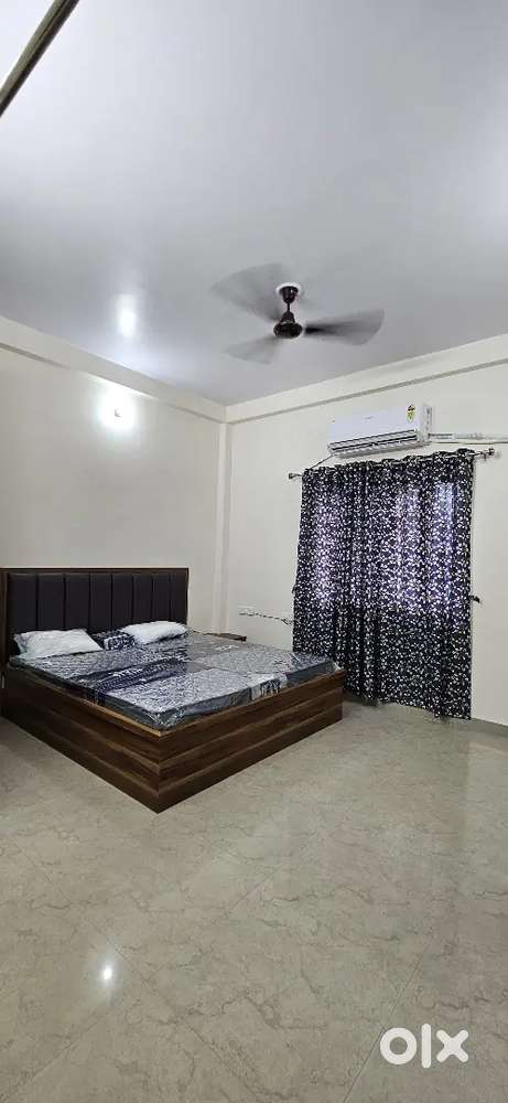 Singh Property Dealer 3 BHK Furnished Flat Rent In Apartment Sundarpur