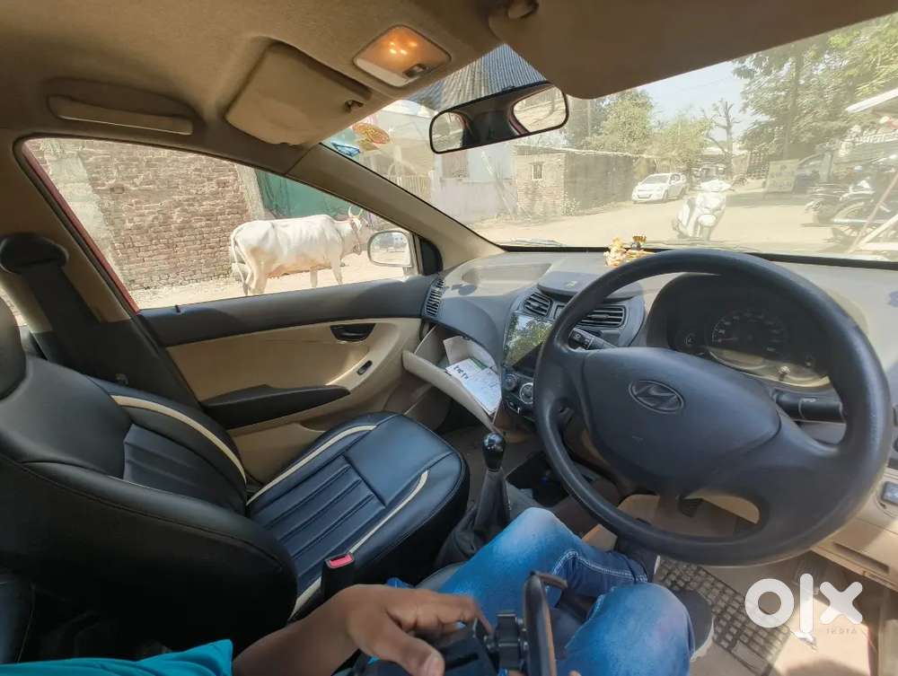 Hyundai Eon 2013 Cng & Petrol 65000 Km Driven