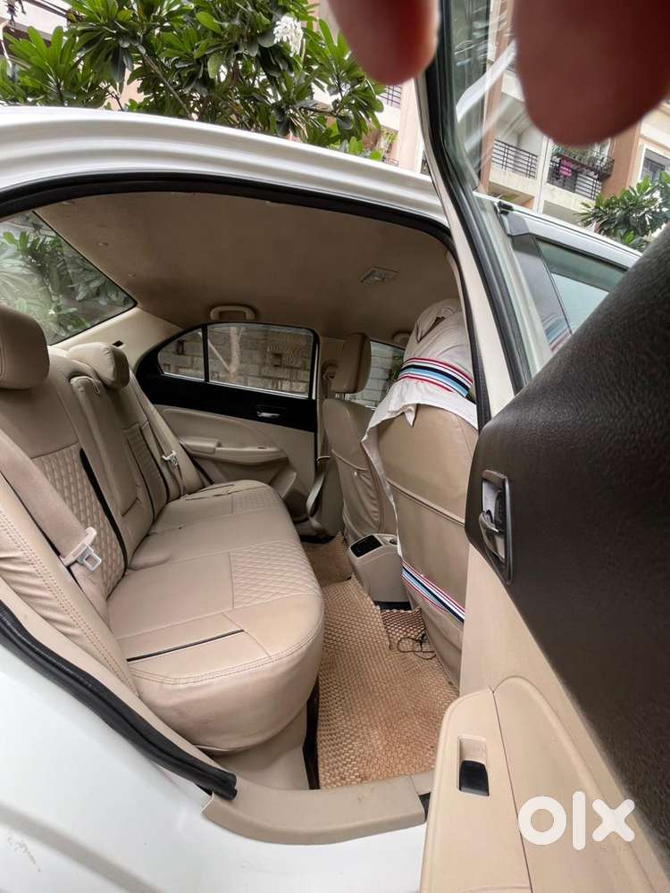 Maruti Suzuki Dzire 1.2 Vxi, 2021, Petrol
