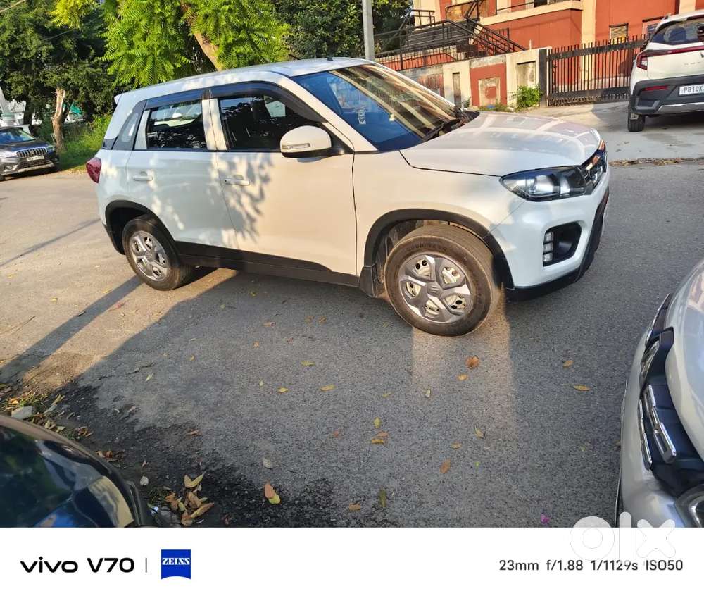 Maruti Suzuki Brezza Lxi 2022