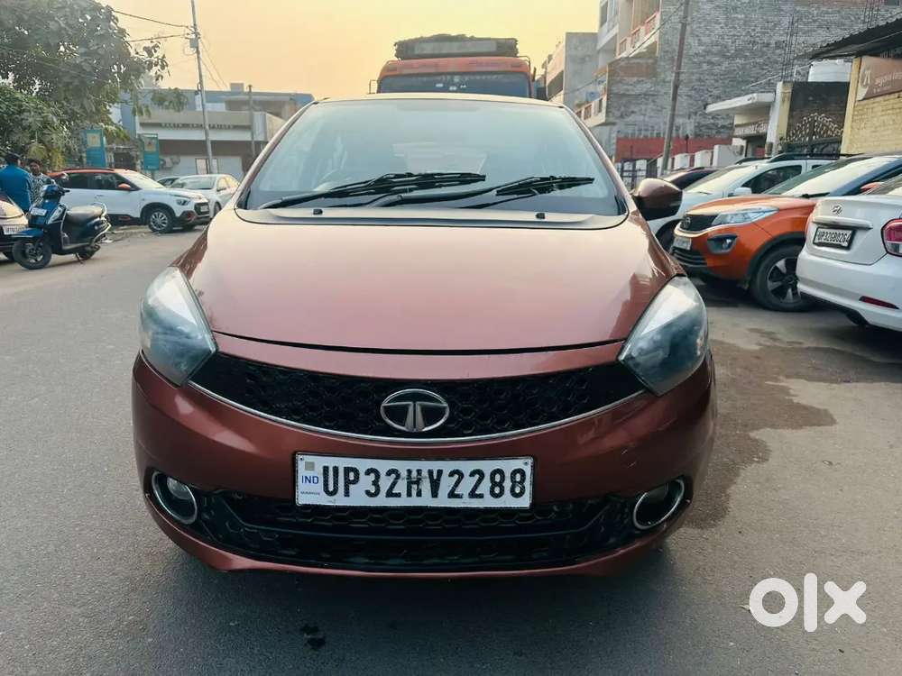 Tata Tigor Petrol 2017 Drive