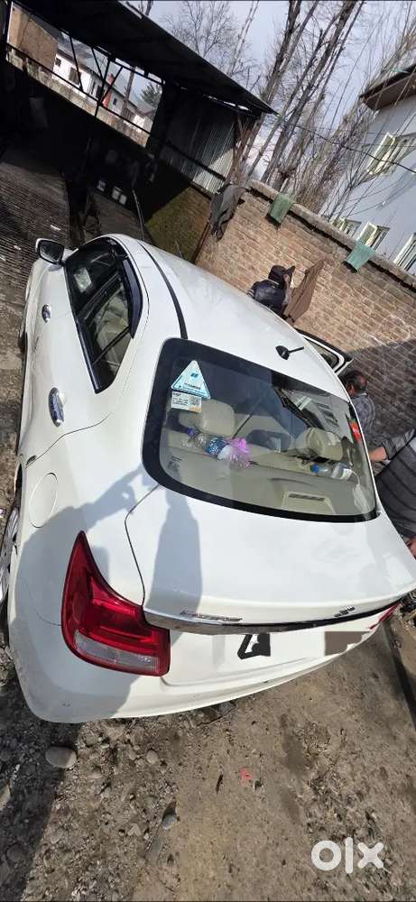 Maruti Suzuki Dzire 2024 Petrol 52000 Km Driven