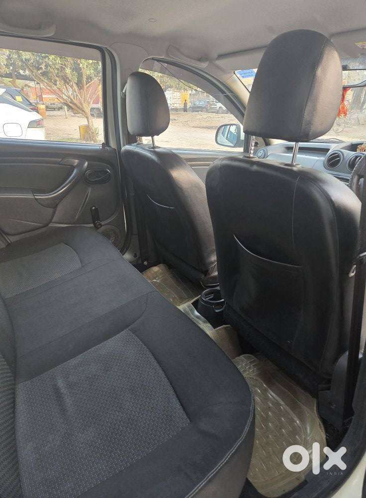 Renault Duster 1.5 Petrol Rxe, 2015, Petrol