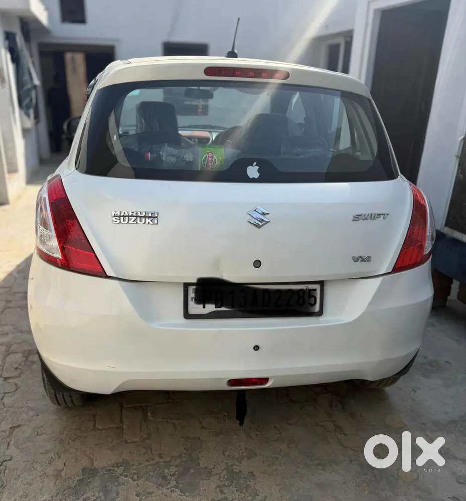 Maruti Suzuki Swift Vxi Petrol 2012 Well Maintained