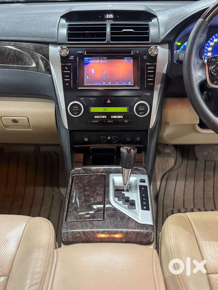 Toyota Camry Hybrid, 2013, Petrol