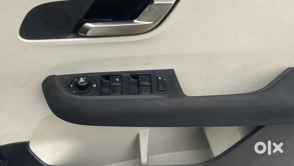 Tata Altroz 1.2 Xza Plus, 2023, Petrol