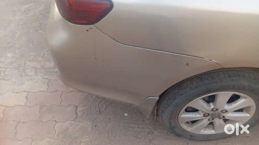 Toyota Corolla Altis 2009 Cng & Hybrids 200000 Km Driven