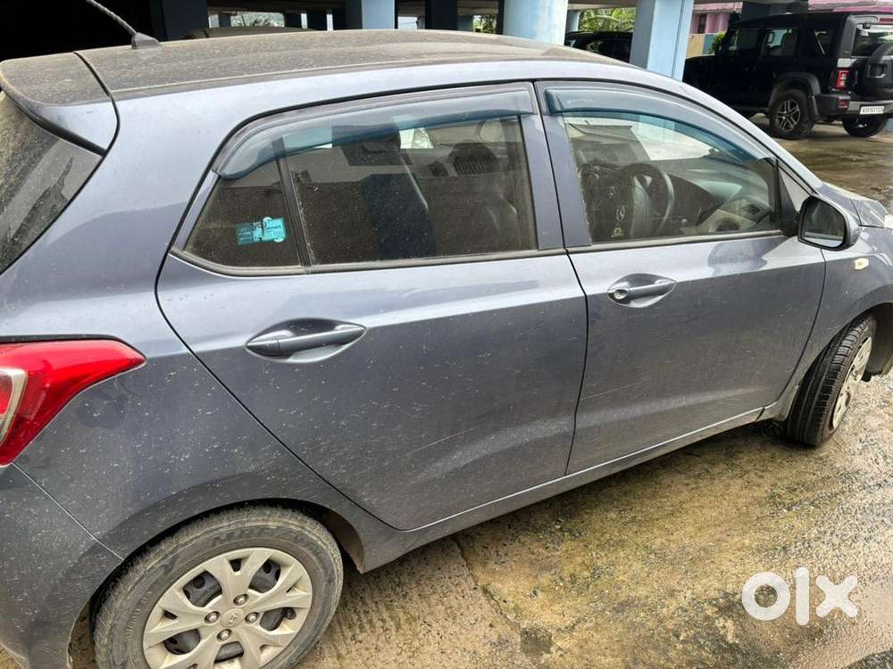 Hyundai Grand I10 2015 Petrol Well Maintained