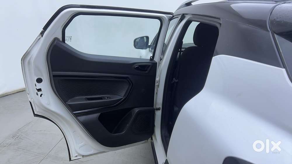 Renault Kiger Rxz, 2022, Petrol